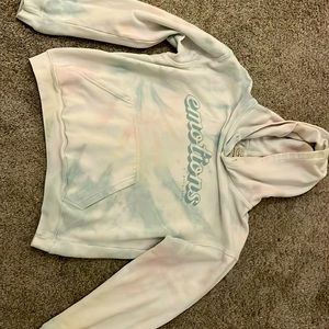 Pura Vida emotions tie dye hoodie. Front pocket. Size Medium.